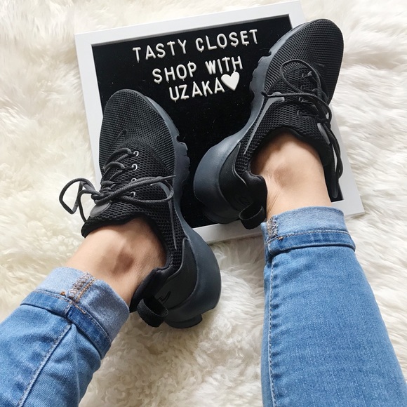 Nike presto fly sneakers - Picture 2 of 5